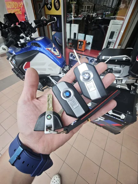 Car key
